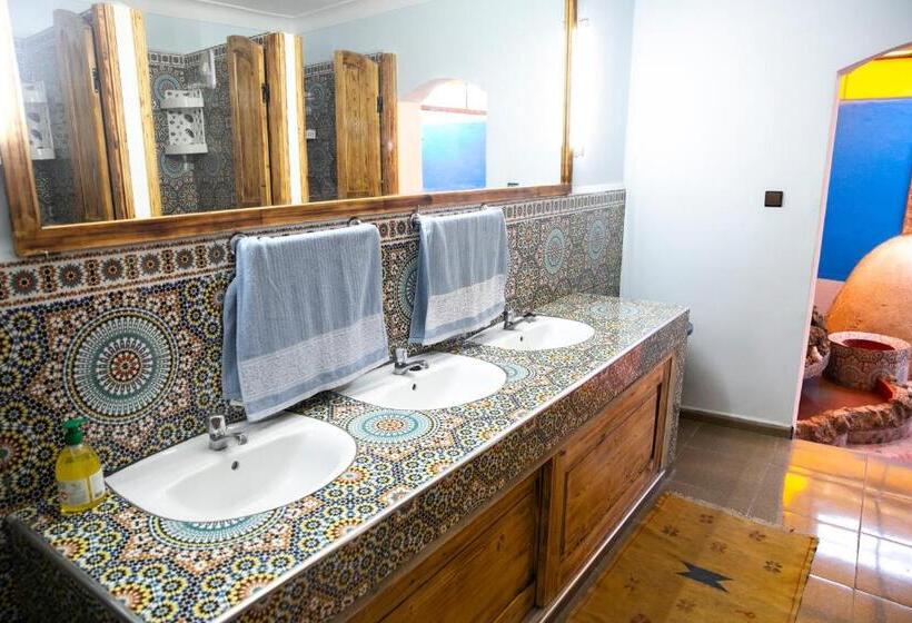 Отель Essaouira Beach Hostel