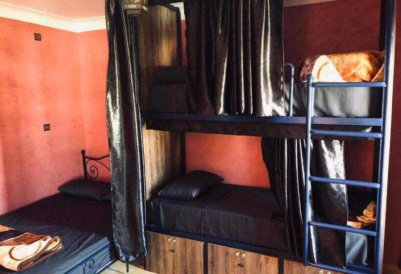 Отель Essaouira Beach Hostel