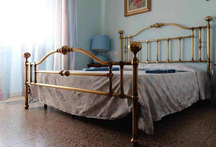 هتل Guesthouse Stazione Pisa Centro