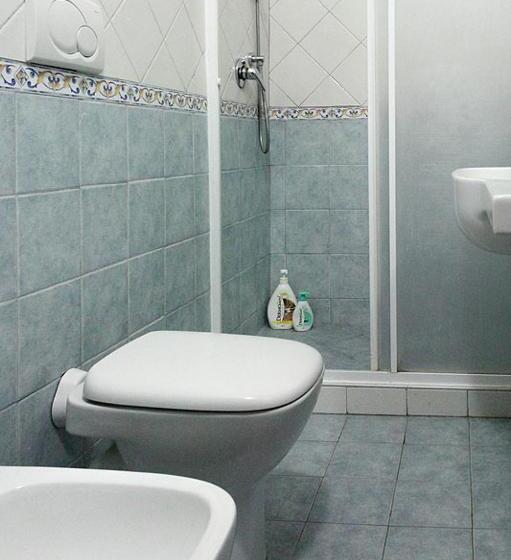 هتل Guesthouse Stazione Pisa Centro