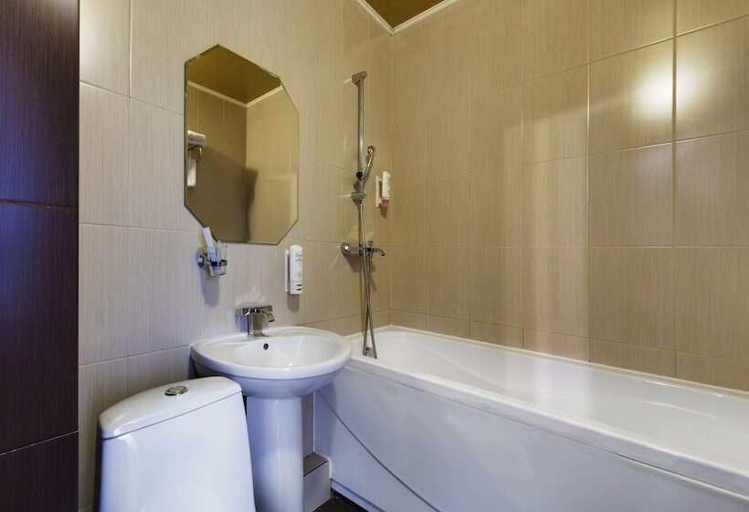 Hotel Marton Stachki