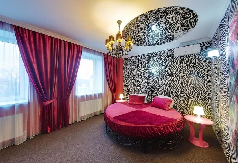 Hotel Marton Stachki