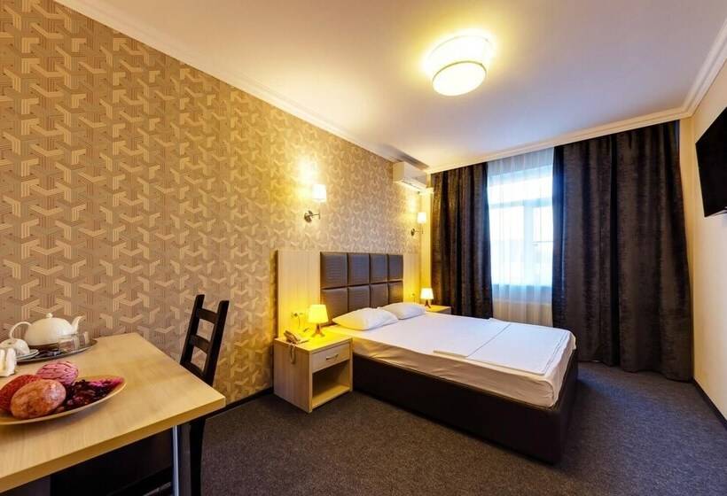 Hotel Marton Stachki