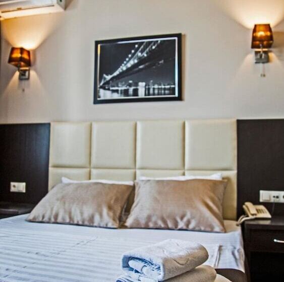 Hotel Marton Stachki