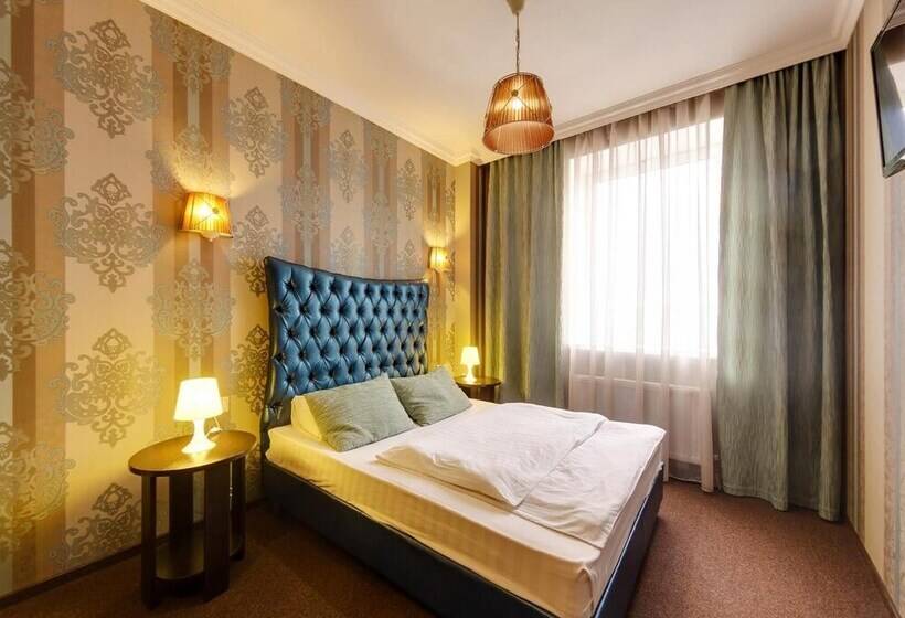 Hotel Marton Stachki