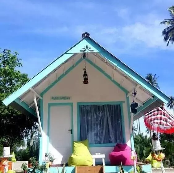 Hotelli New Marjoly Beach & Resort