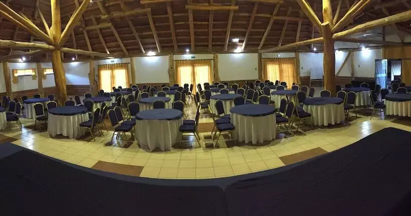 Hotelli San Francisco Lodge