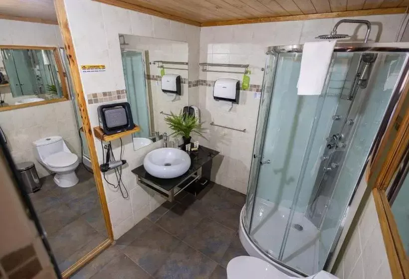 Hotelli San Francisco Lodge