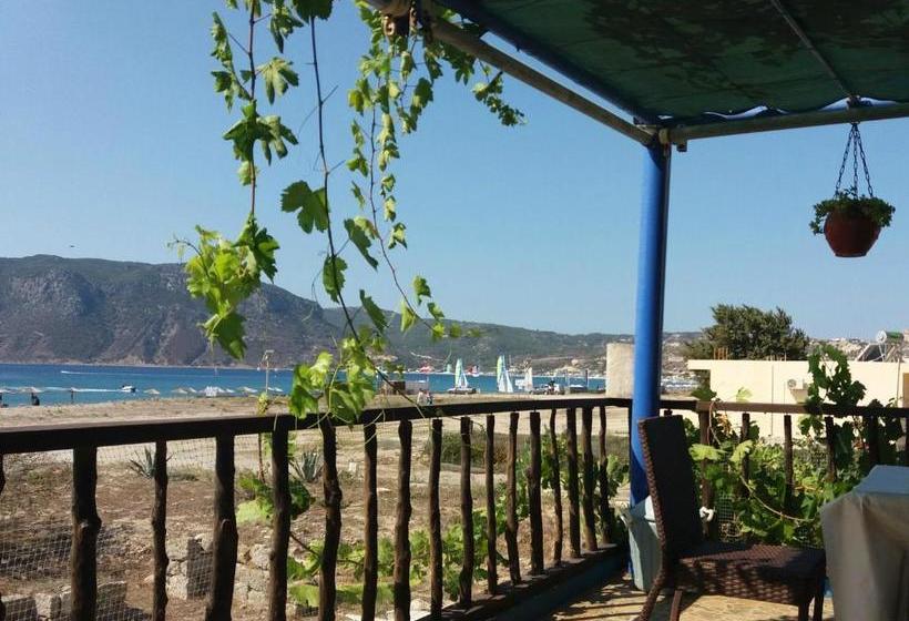 בית מלון כפרי Savvas Studios