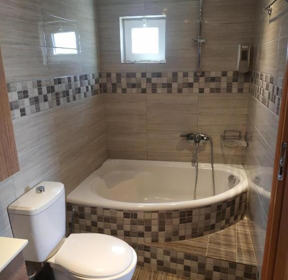 בית מלון כפרי Savvas Studios