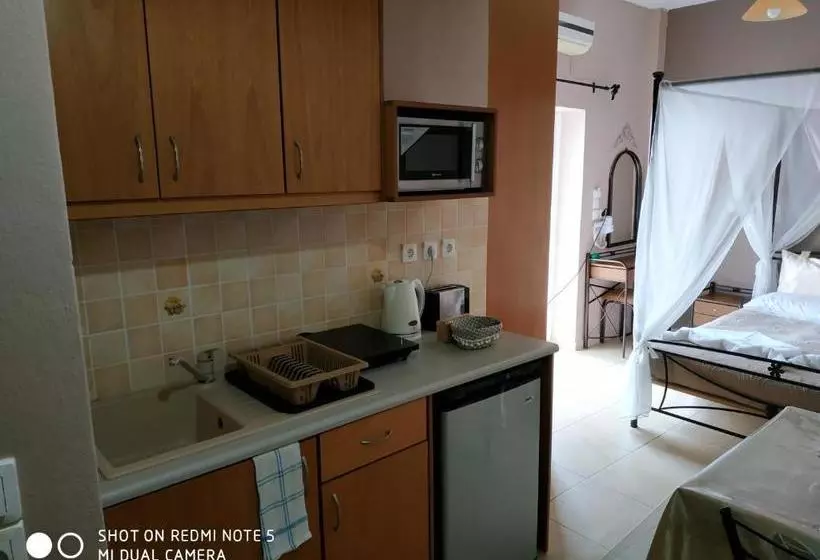 Hôtel Savvas Studios