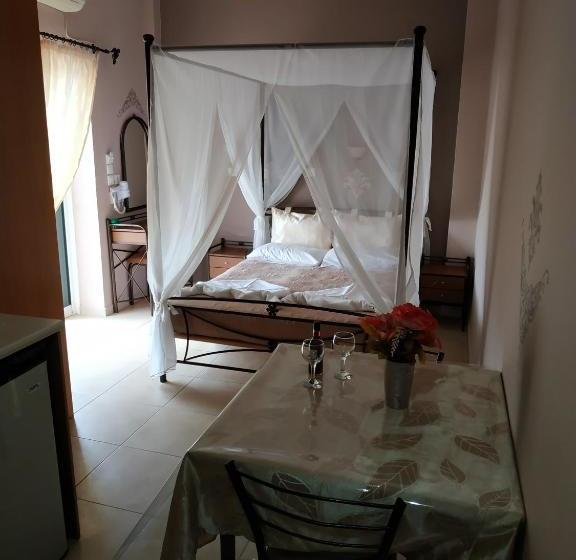 בית מלון כפרי Savvas Studios