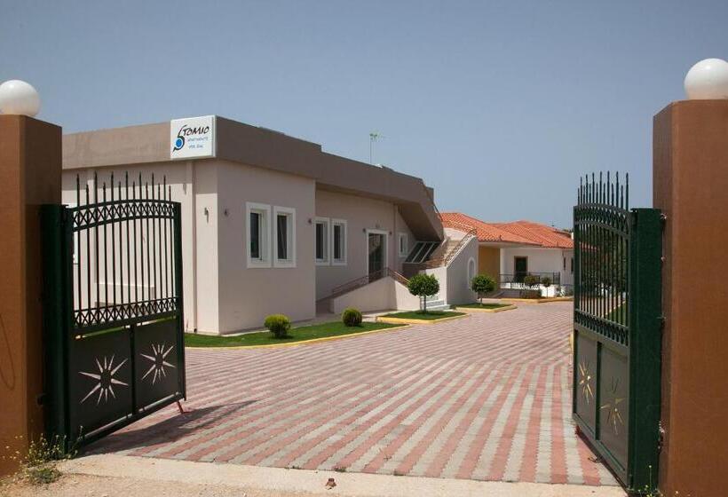 فندق Stomio Villague