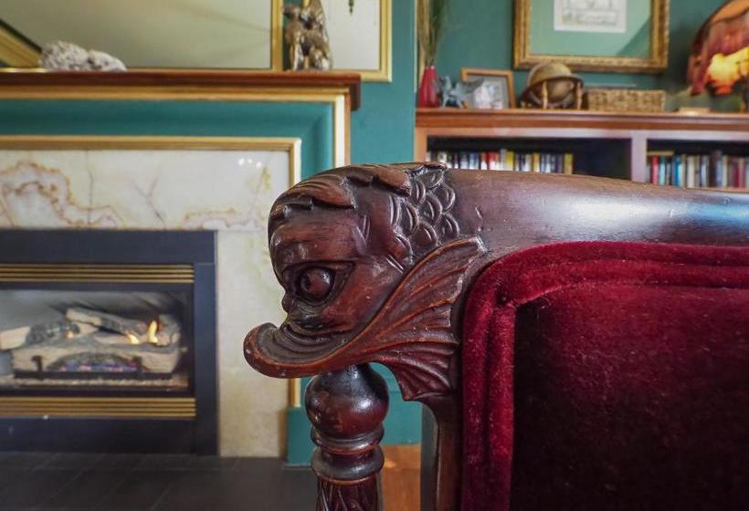 فندق The Gryphon House