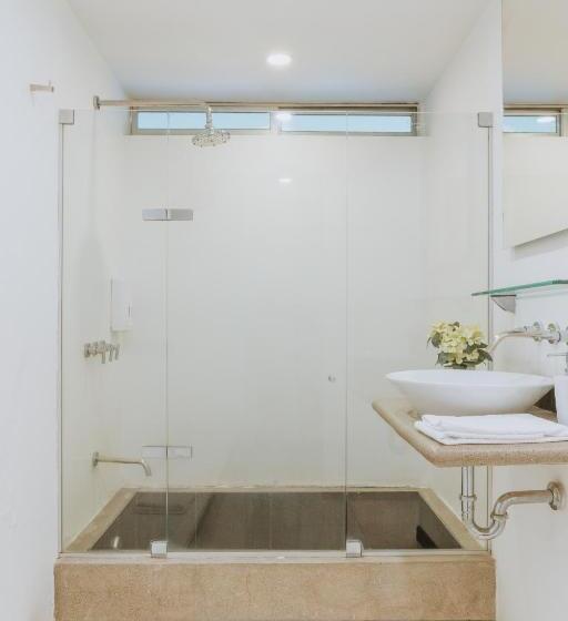 בית מלון כפרי Travelers Orange Suites