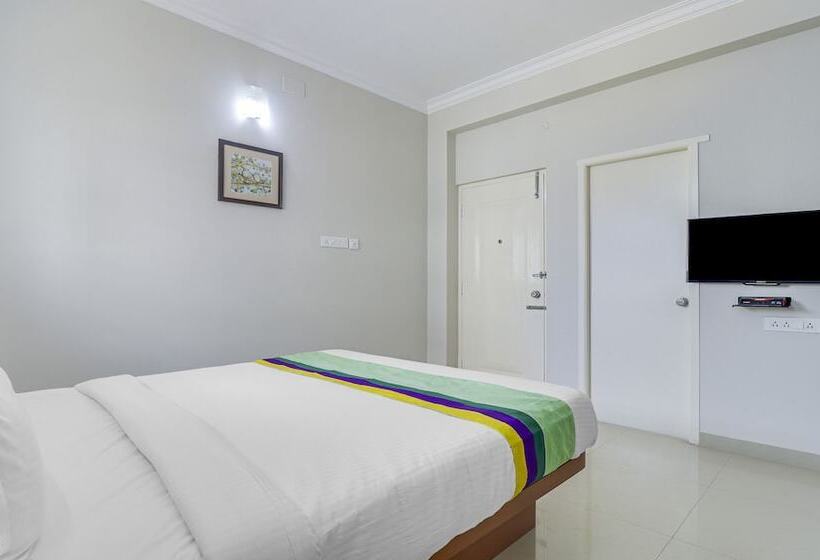 בית מלון כפרי Treebo Rithikha Inn Elite Chennai Trade Centre