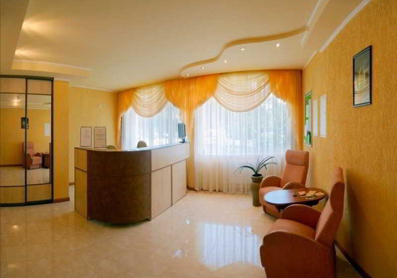 酒店 Truskavets 365