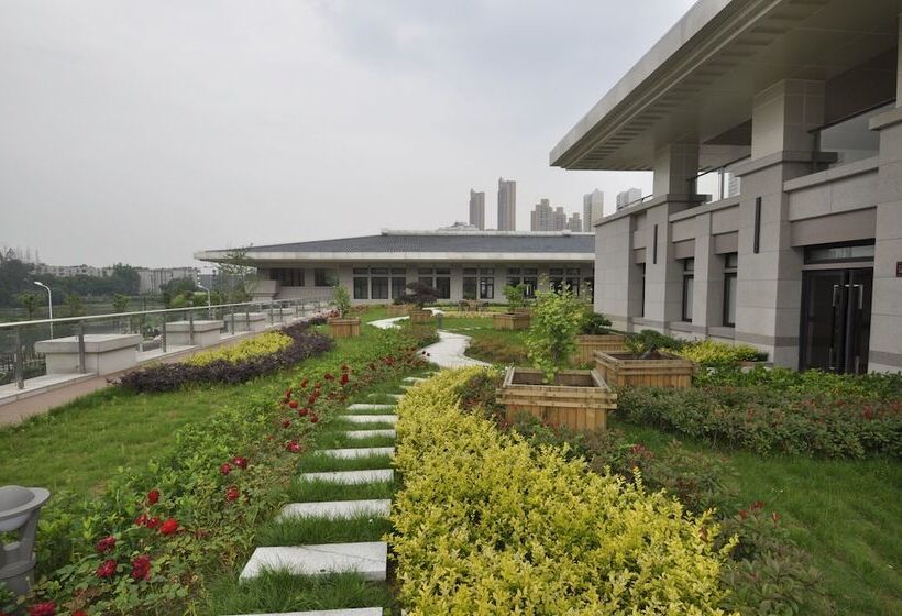 בית מלון כפרי Wuhan Guochuang Chuyuan Donghu
