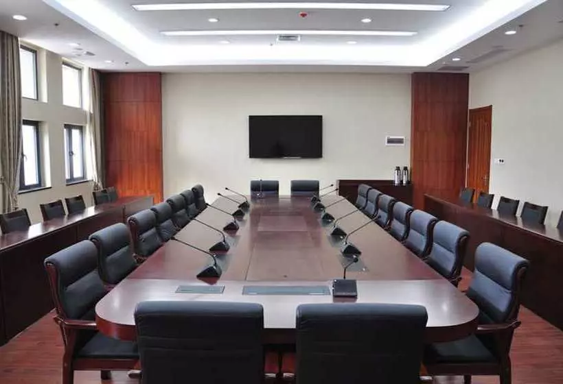 Hotelli Wuhan Guochuang Chuyuan Donghu