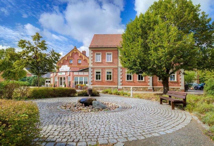 هتل Dübener Heide