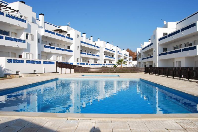 Açoteias Do Barril Residences