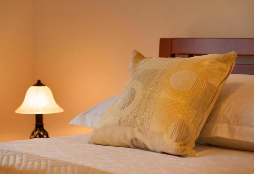 هتل Apartments Maja