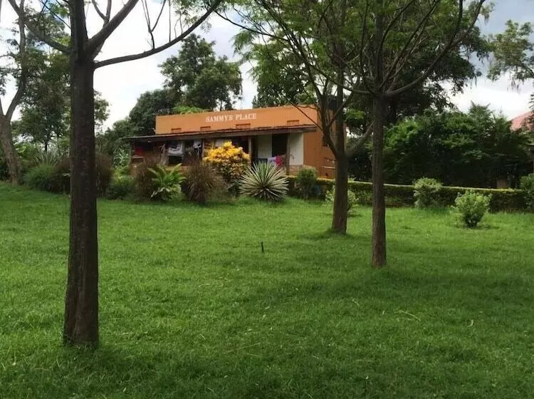 هتل Home Sweet Home