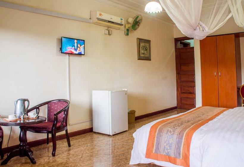 هتل Landmark View