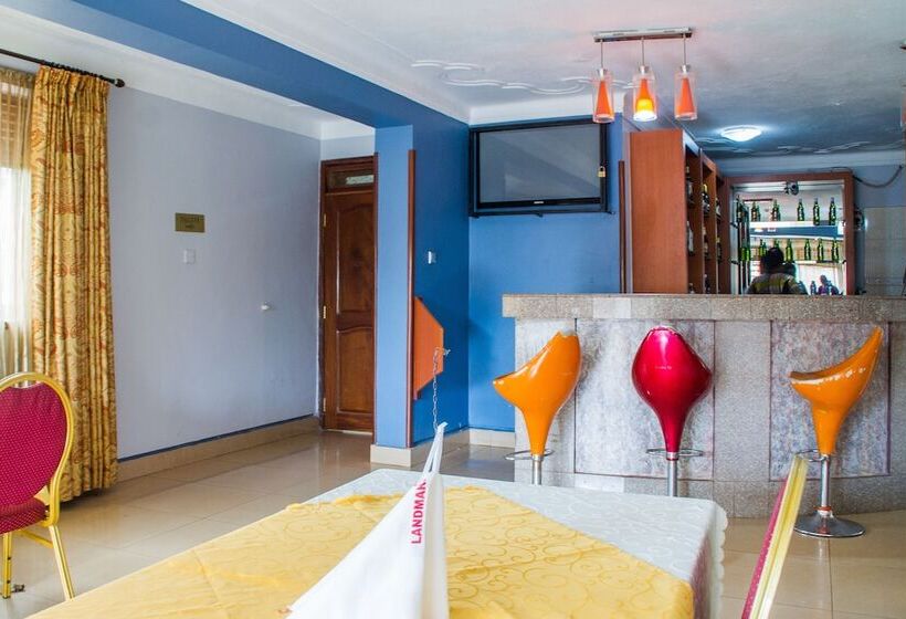 هتل Landmark View