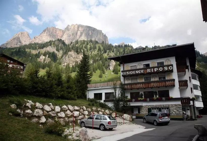 هتل Residence Riposo