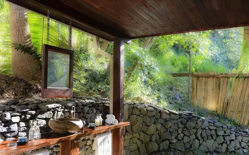 Hotel The Remote Resort