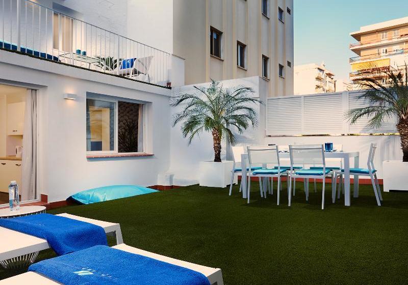 Livescape Soriano Suites