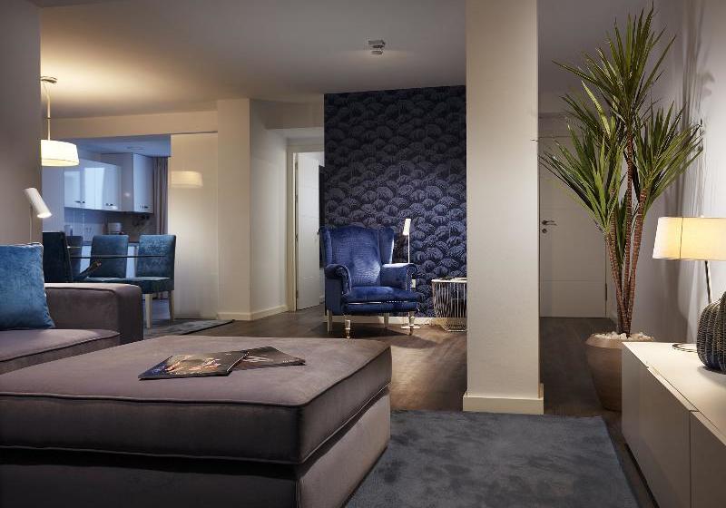 Livescape Soriano Suites