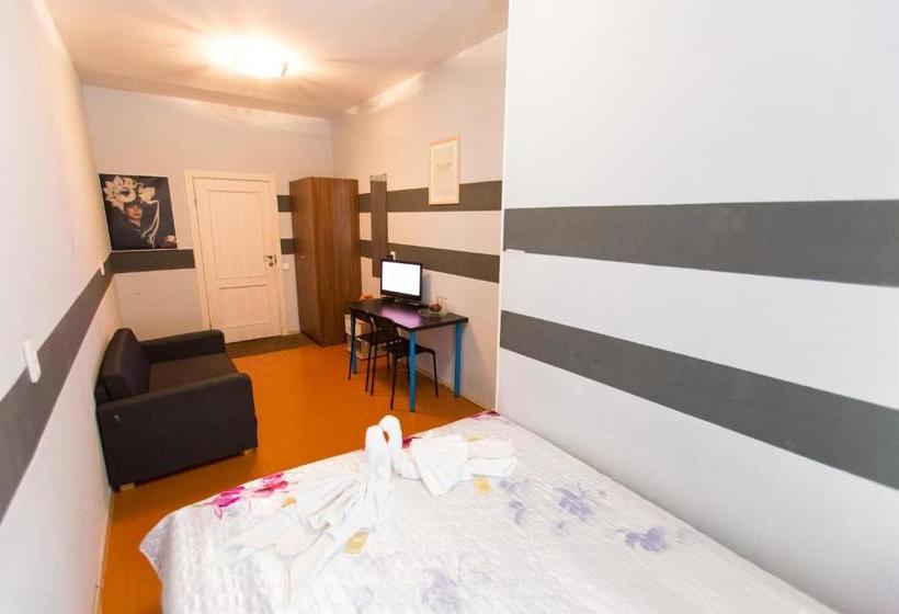 בית מלון כפרי Compass