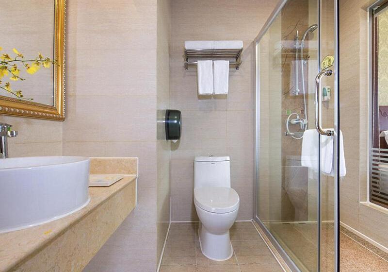 Vienna Hotel Longgang Longdong