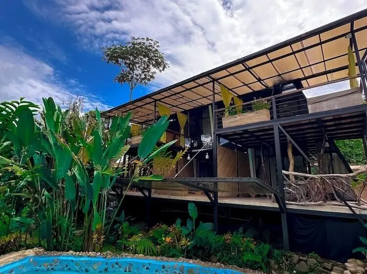 ホテル Suites Casa Colibrí