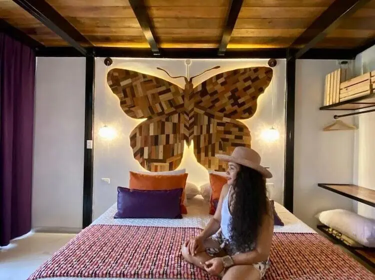 ホテル Suites Casa Colibrí