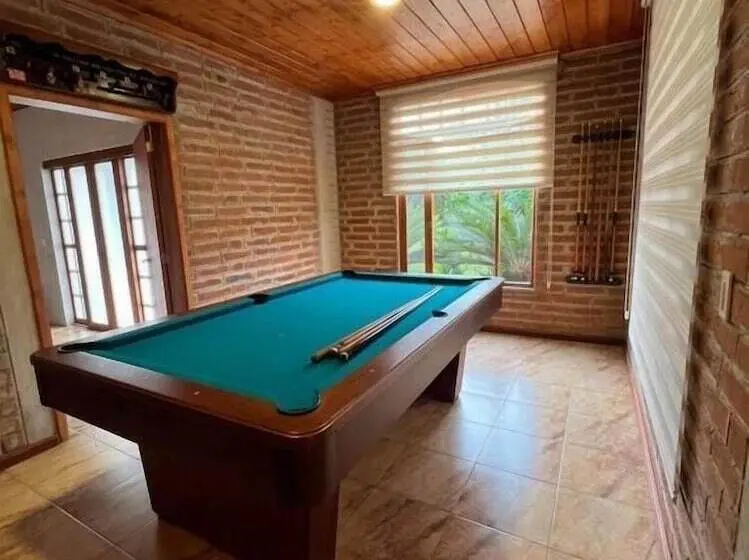 ホテル Suites Casa Colibrí