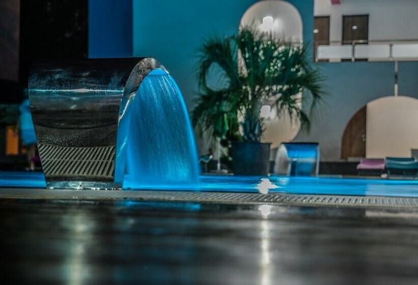 Отель Ibis Styles Venus