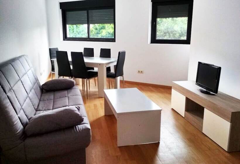 Apartamentos Ares Centro 3000