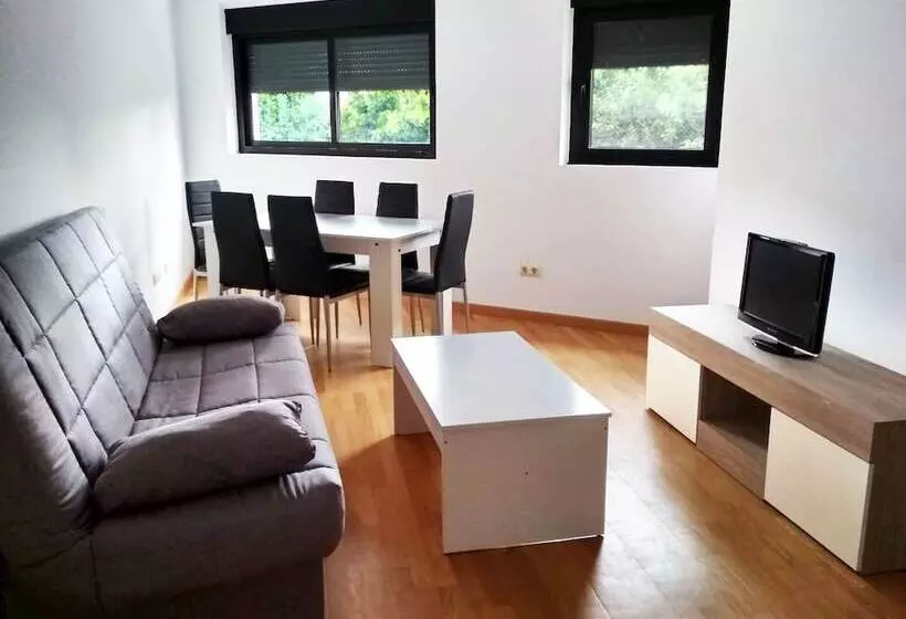 Apartamentos Ares Centro 3000