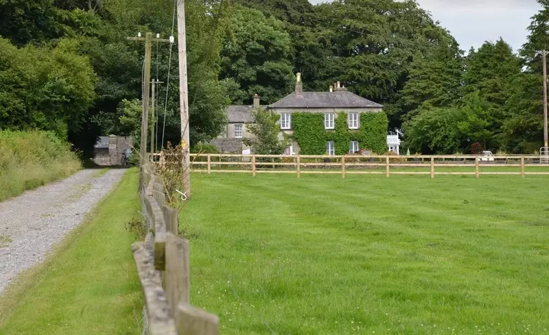 Aamiaismajoitus (B&B) Cloncarlin House