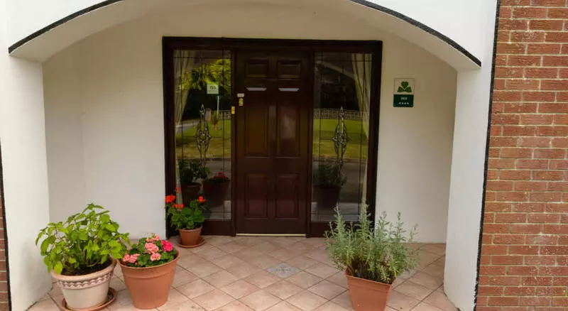 ベッドアンドブレックファースト Killowen House