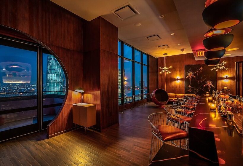 Aliz Hotel Times Square