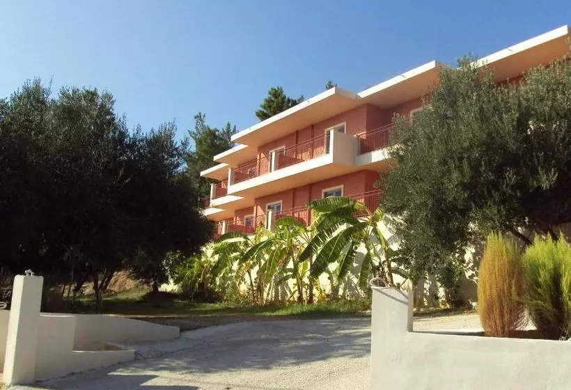 Hotel Anna Studios