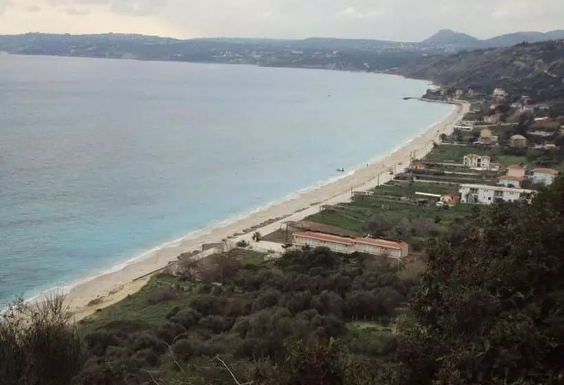 Hotel Anna Studios