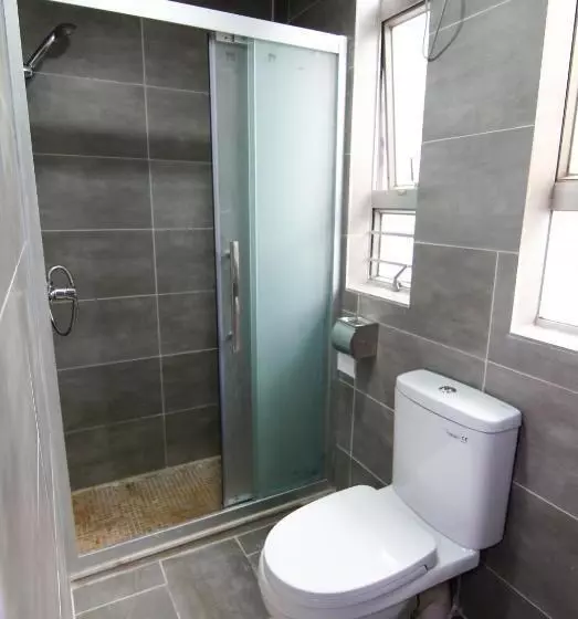 هتل Eloginn   Fest @ Lucky House