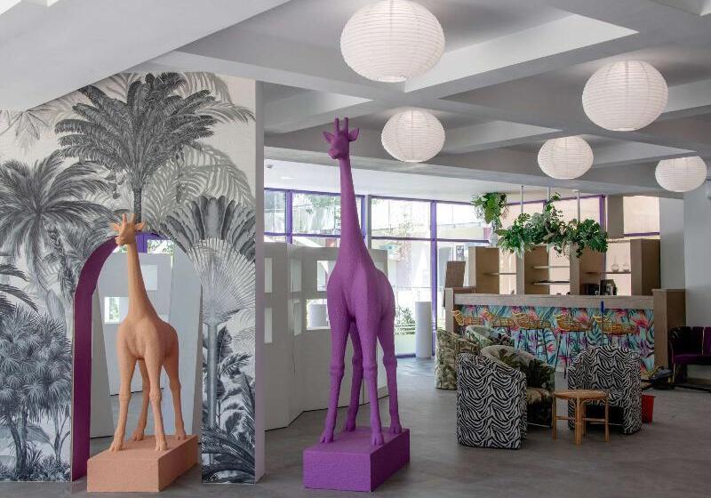 Отель Ibis Styles Venus