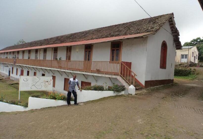 هتل Jardim Botânico Me Zochi