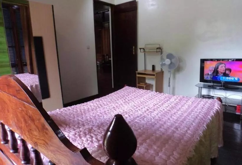 هتل Jardim Botânico Me Zochi